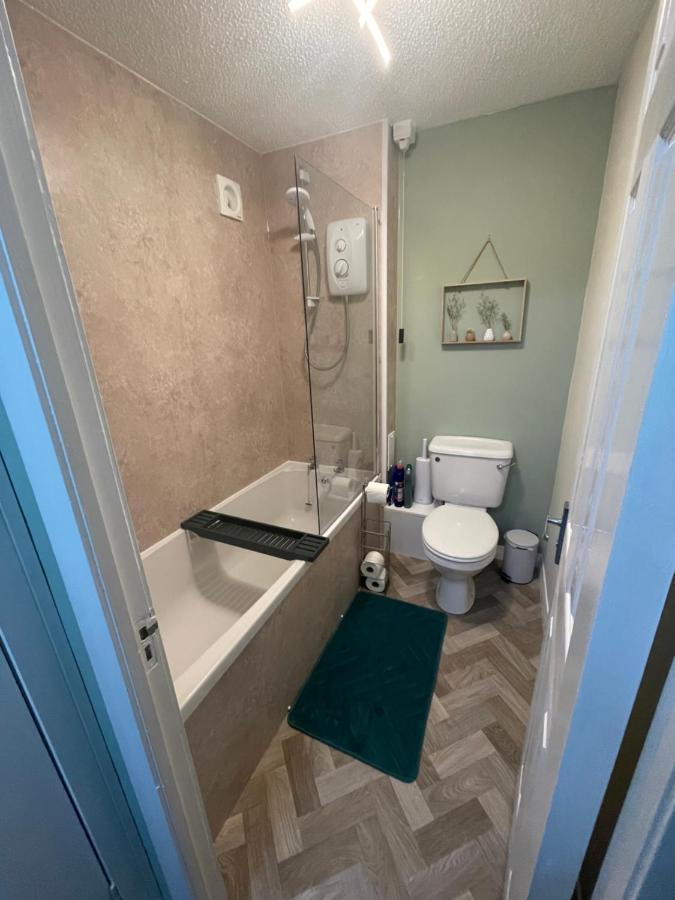 The Nest, Livingston Appartement Buitenkant foto